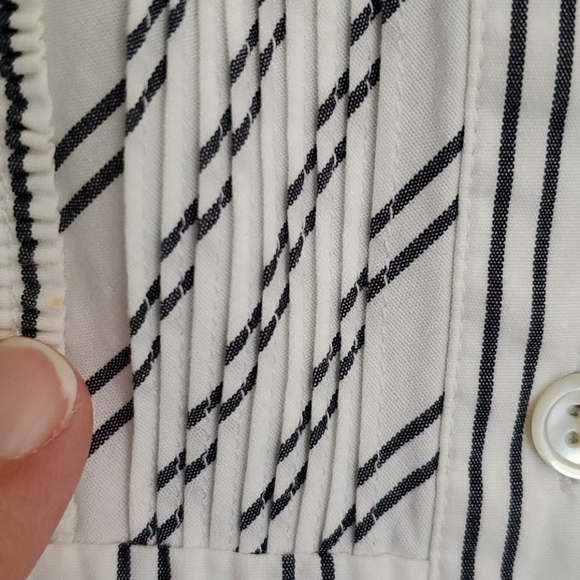 Express Design Studio Button Down Top - Picture 7 of 12